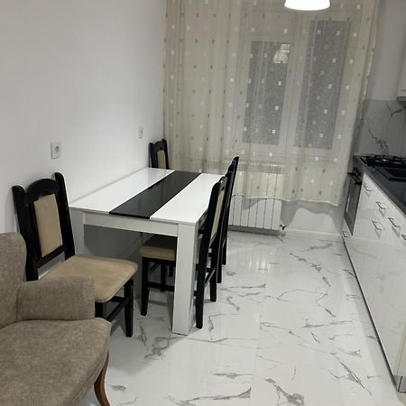 Apartament Central Râmnicu Vâlcea Kültér fotó
