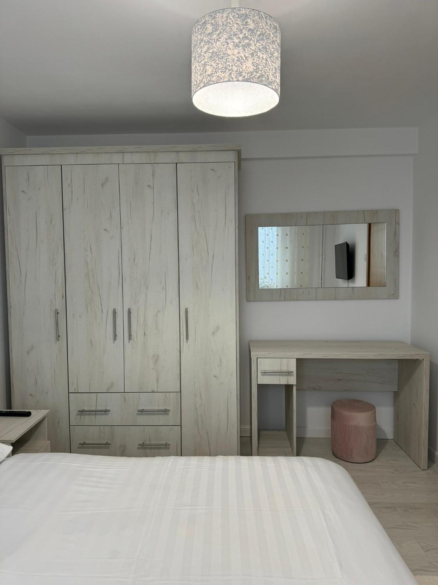 Apartament Central Râmnicu Vâlcea Kültér fotó